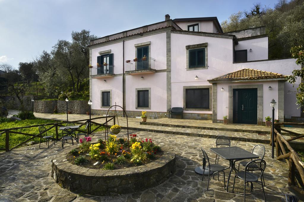 Il Casale Sorrento Hotel Bagian luar foto